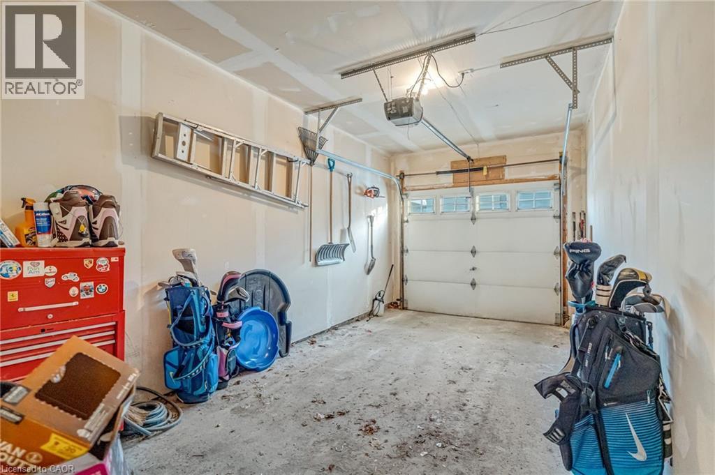 22 Forest Valley Crescent, Dundas, Ontario  L9H 0A7 - Photo 48 - 40799607