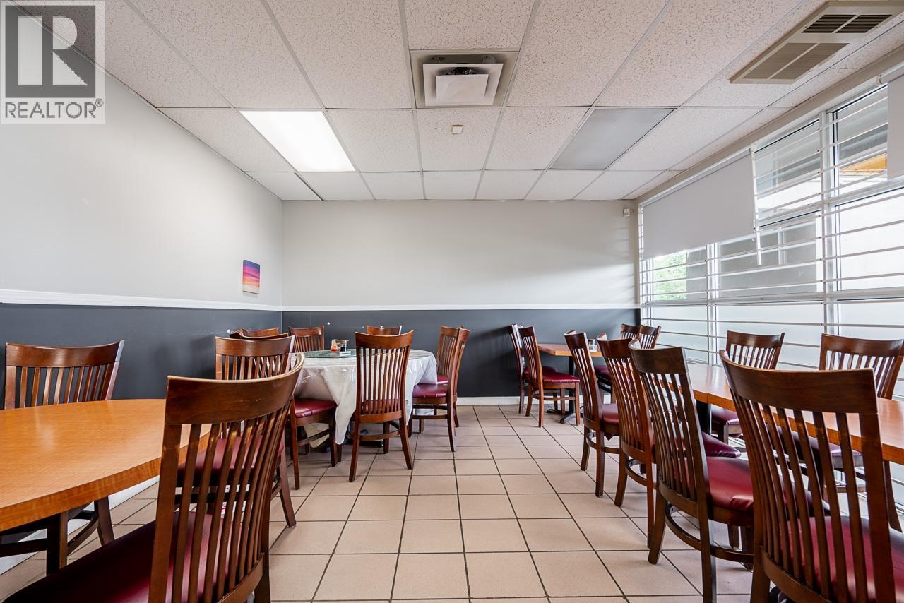 3021 Anson Avenue, Coquitlam, British Columbia  V3B 2H6 - Photo 4 - C8075449