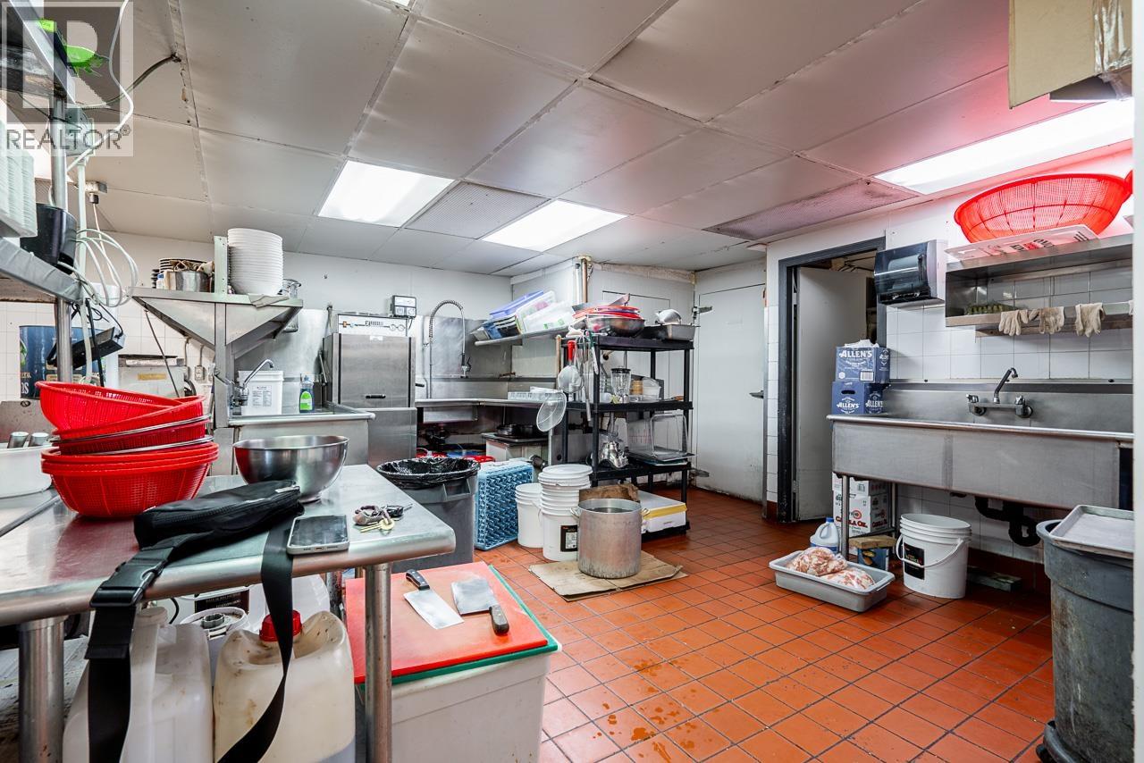 3021 Anson Avenue, Coquitlam, British Columbia  V3B 2H6 - Photo 11 - C8075449