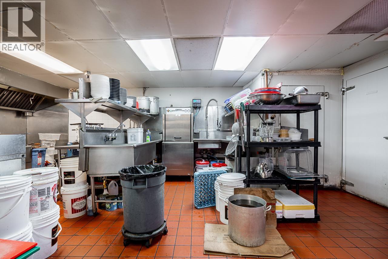 3021 Anson Avenue, Coquitlam, British Columbia  V3B 2H6 - Photo 12 - C8075449