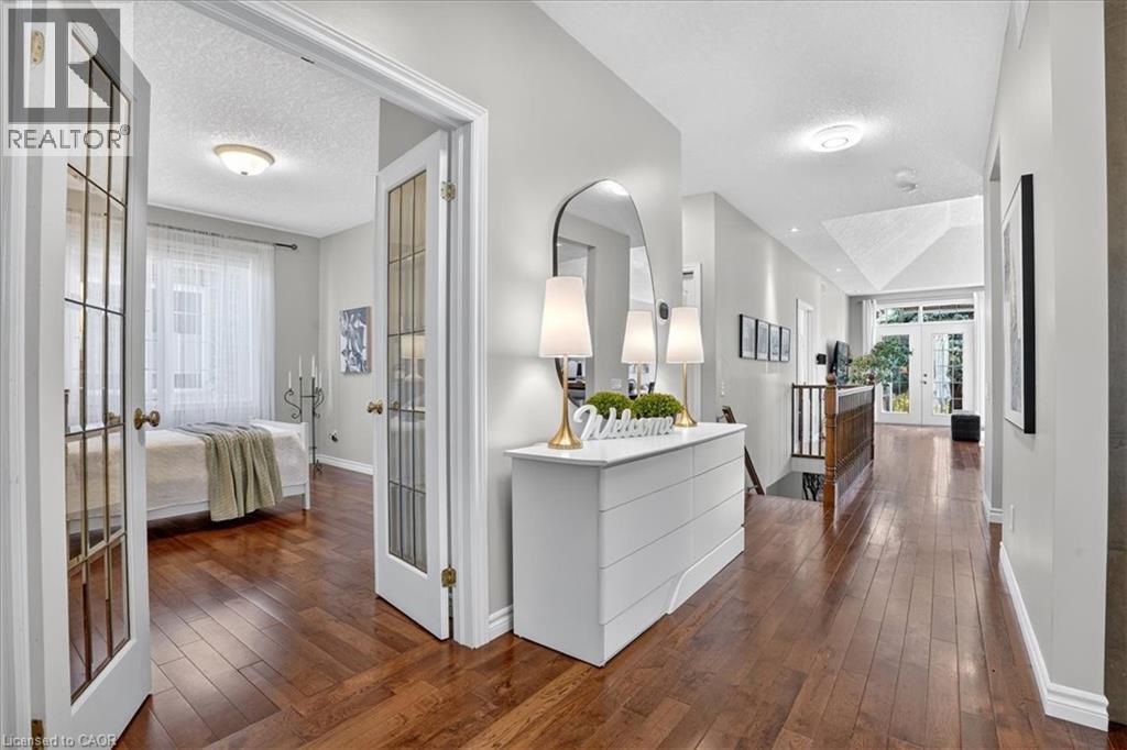 151 Reiber Court, Waterloo, Ontario  N2L 6N2 - Photo 7 - 40779303