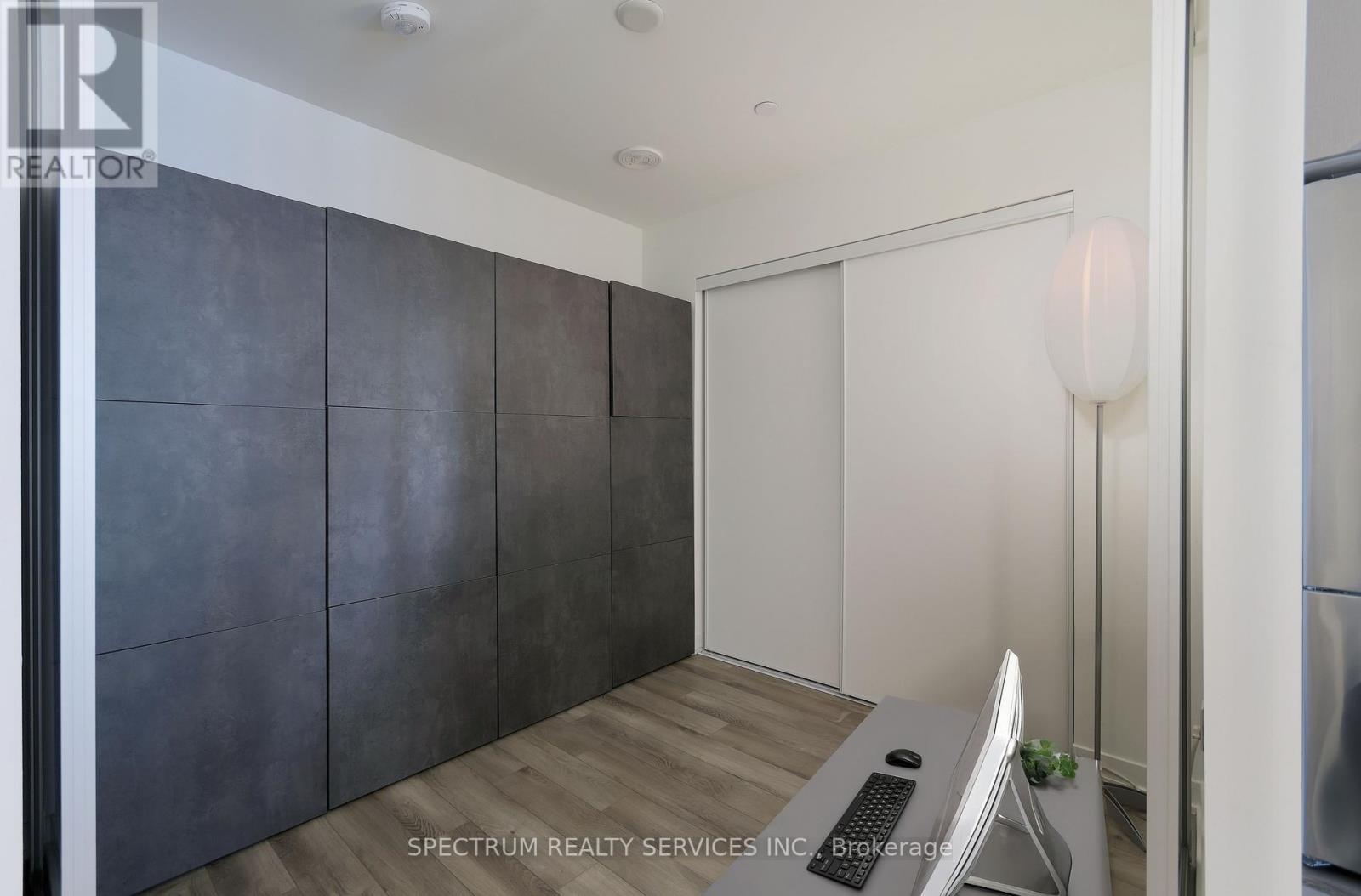 215 - 1808 St. Clair Avenue W, Toronto, Ontario  M6N 0C1 - Photo 27 - W12723512