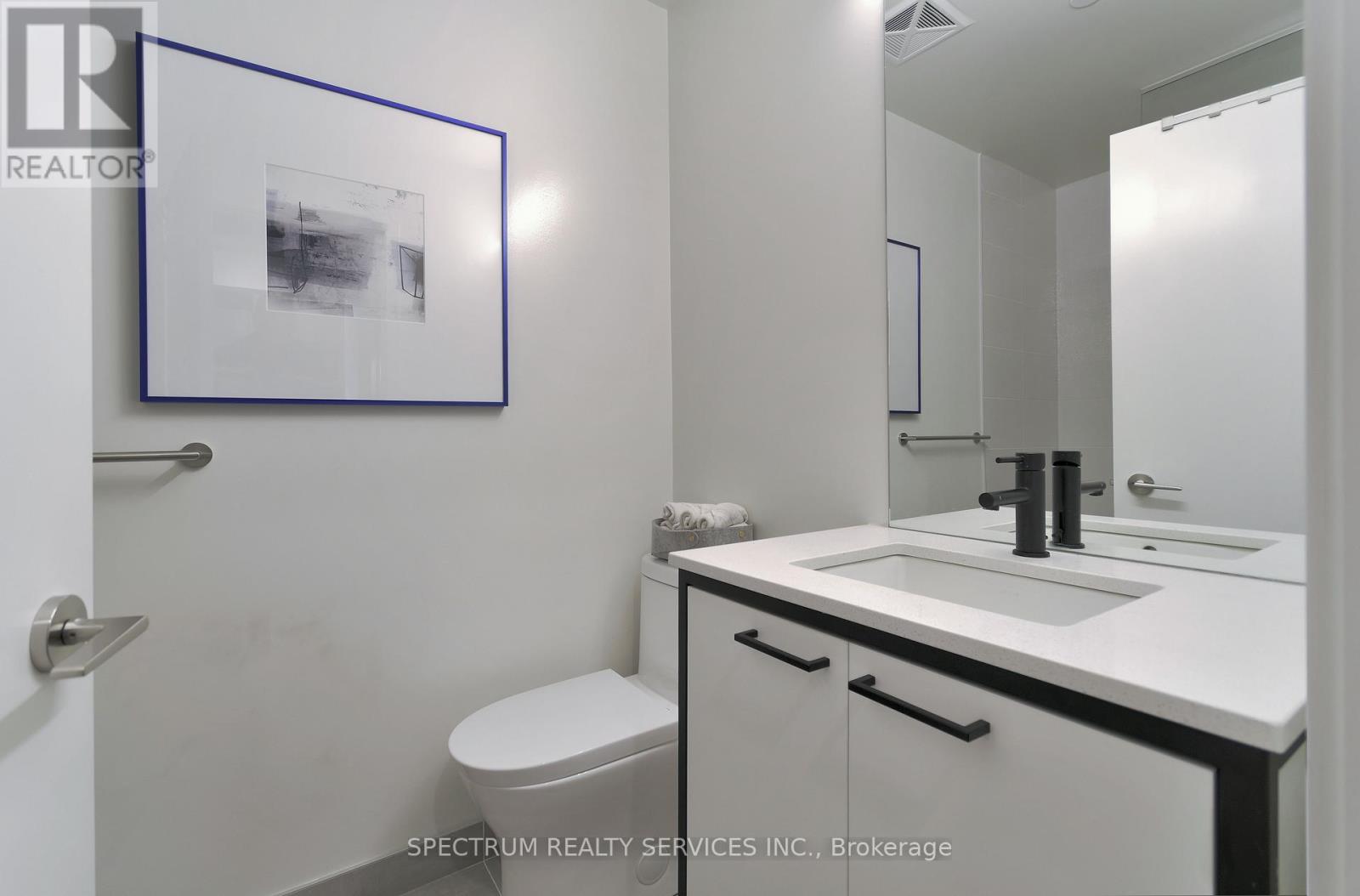 215 - 1808 St. Clair Avenue W, Toronto, Ontario  M6N 0C1 - Photo 31 - W12723512