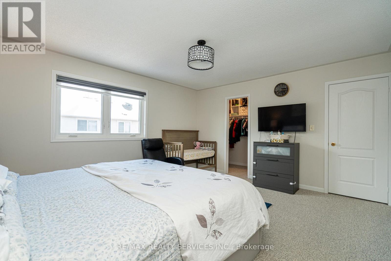 10 Penn Drive, Brampton, Ontario  L7A 1N8 - Photo 27 - W12723562