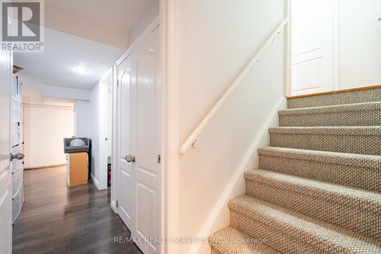 10 Penn Drive, Brampton, Ontario  L7A 1N8 - Photo 40 - W12723562