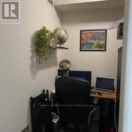 1903 - 4070 Confederation Parkway, Mississauga, Ontario  L5B 0E9 - Photo 3 - W12723584