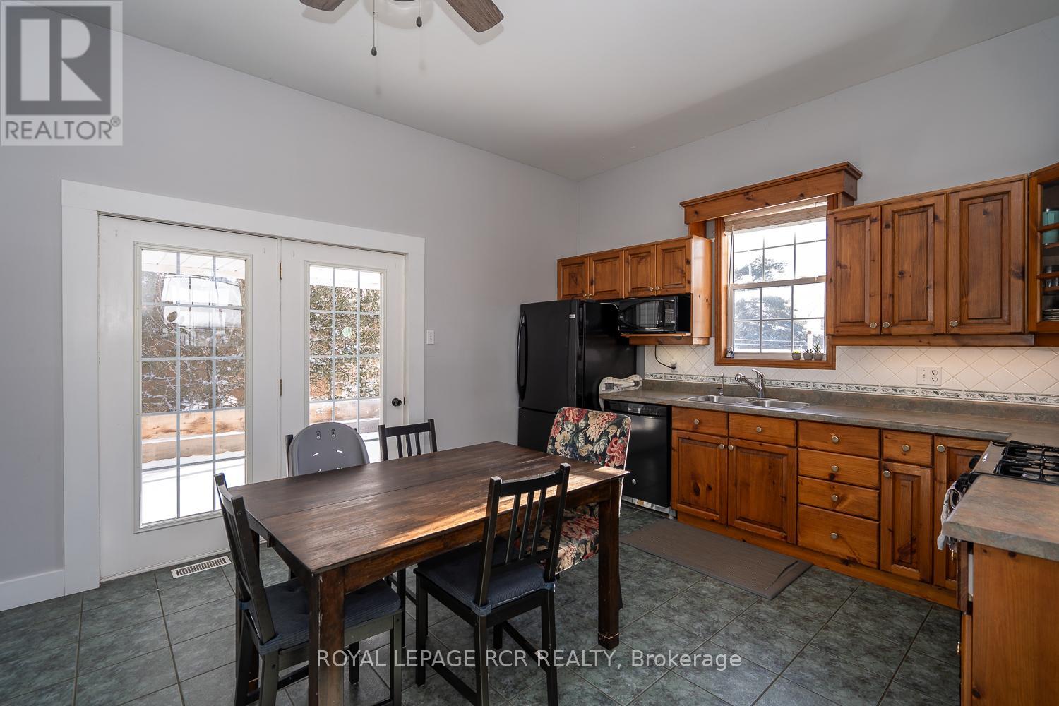 210 Carrol Street, Wellington North, Ontario  N0G 1A0 - Photo 17 - X12723488