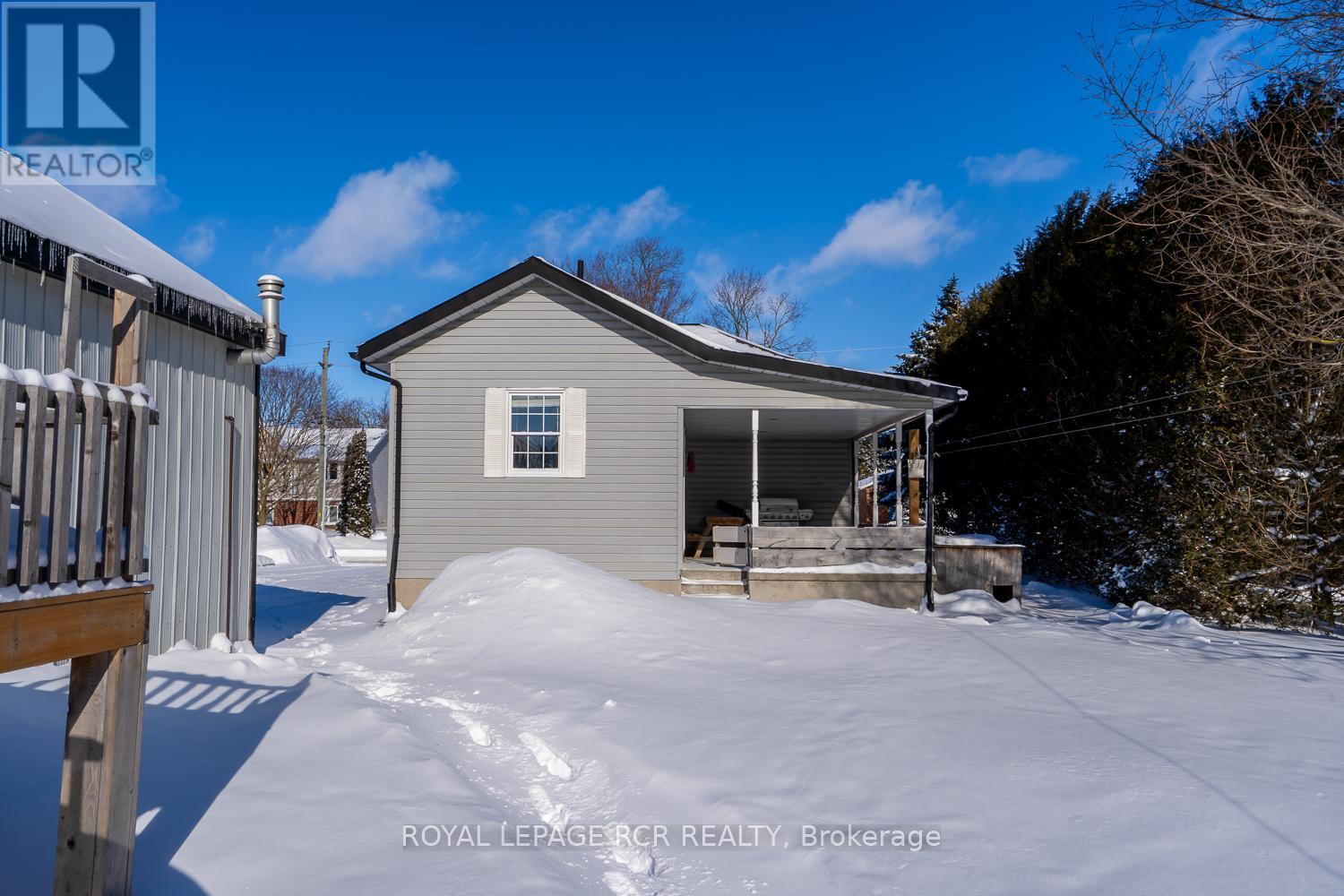 210 Carrol Street, Wellington North, Ontario  N0G 1A0 - Photo 33 - X12723488