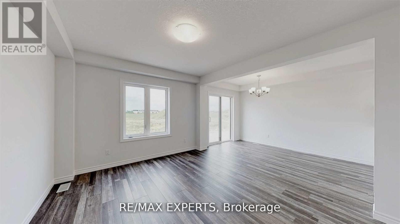 374 Bradshaw Drive, Stratford, Ontario  N5A 0C8 - Photo 3 - X12723516