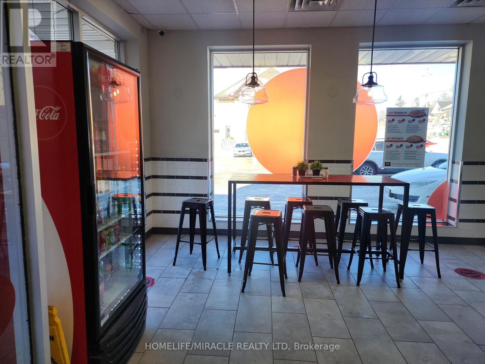 84 Wellington Street S, St. Marys, Ontario  N4X 1A6 - Photo 5 - X12723528