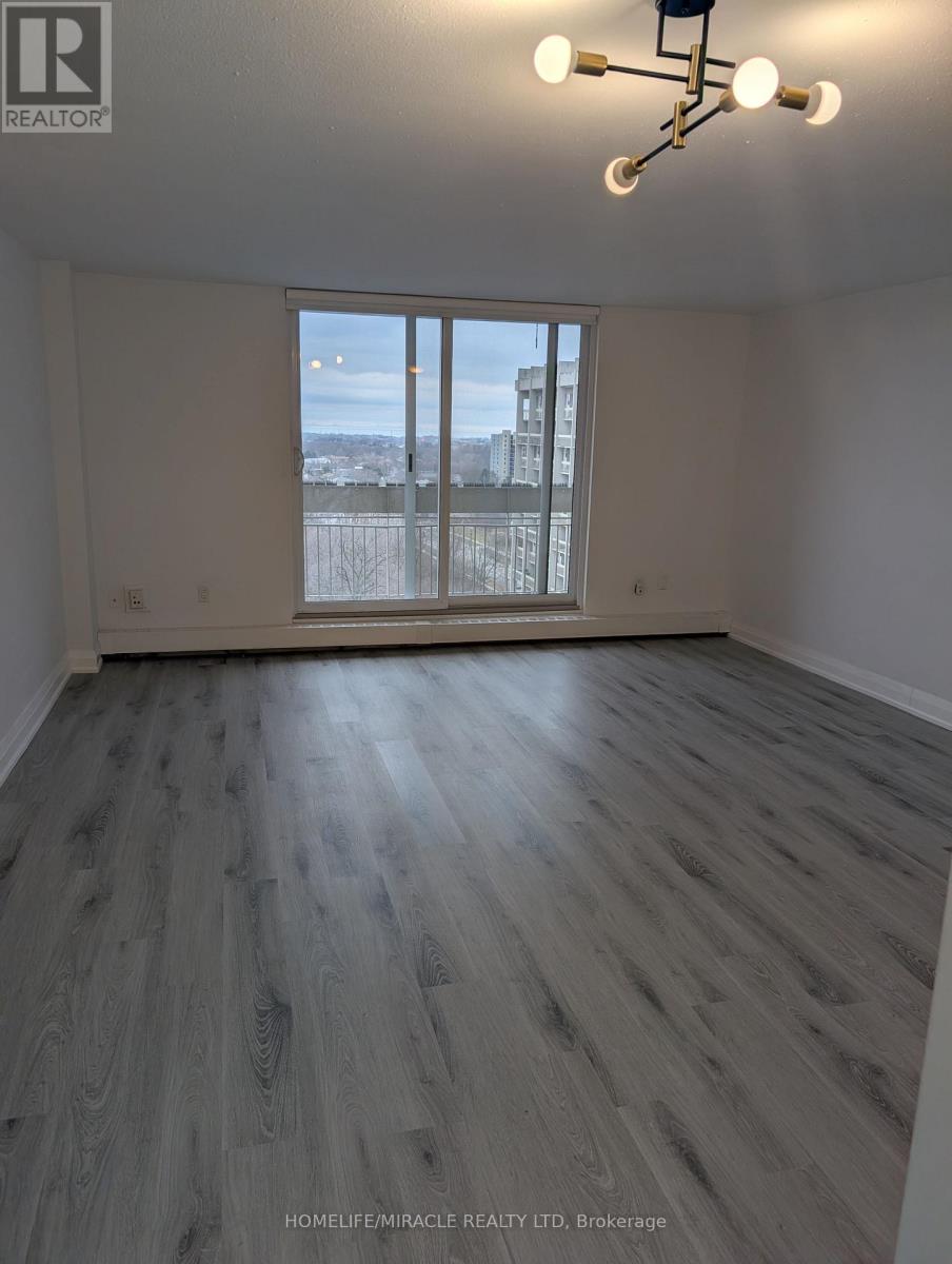 724 - 350 Quigley Road, Hamilton, Ontario  L8K 5N2 - Photo 5 - X12723538