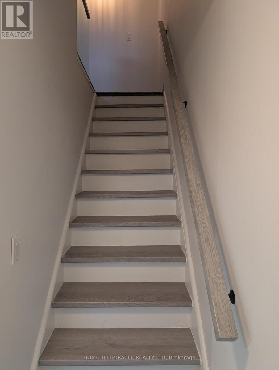 724 - 350 Quigley Road, Hamilton, Ontario  L8K 5N2 - Photo 7 - X12723538