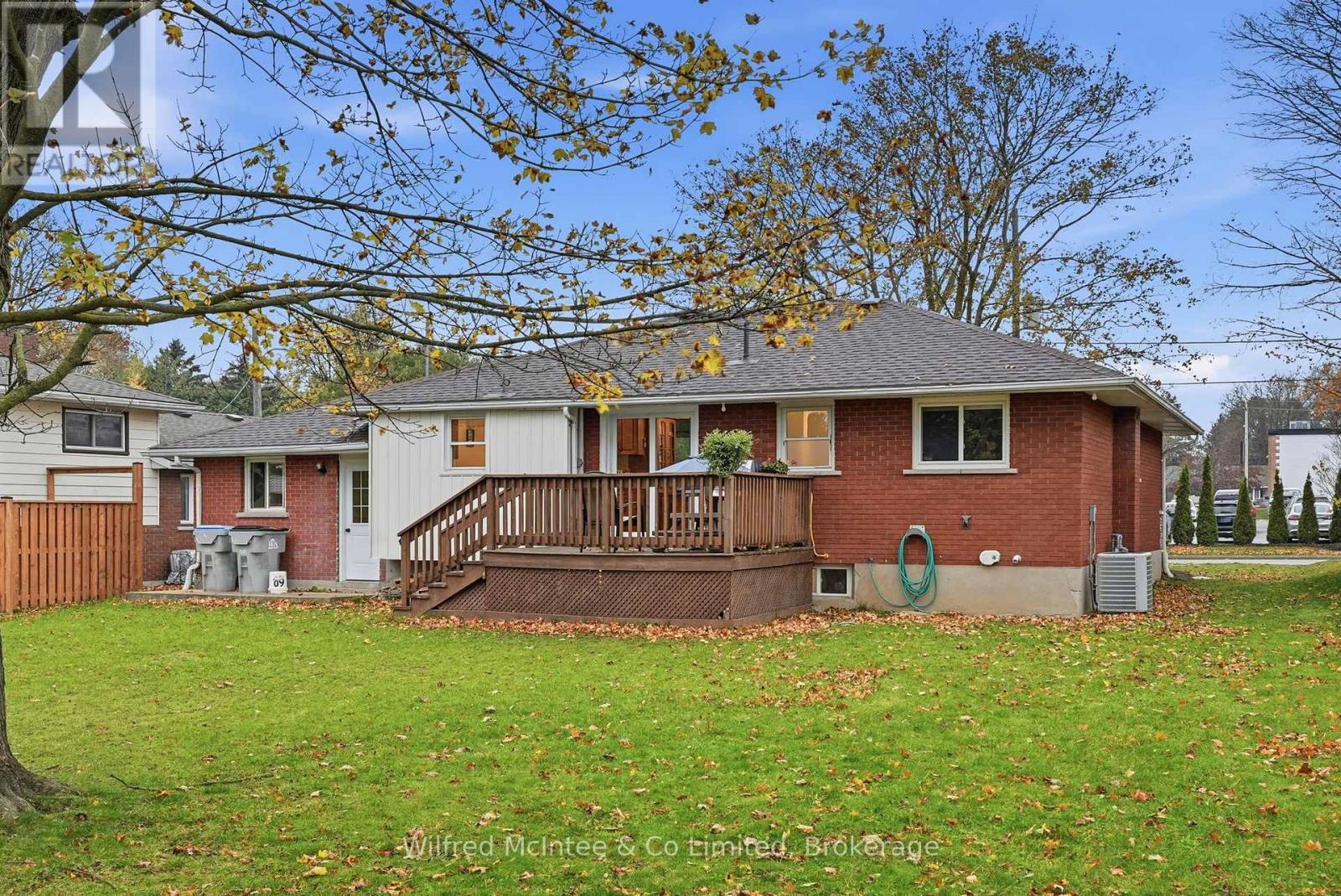 856 York Avenue N, North Perth, Ontario  N4W 2Y6 - Photo 27 - X12723504