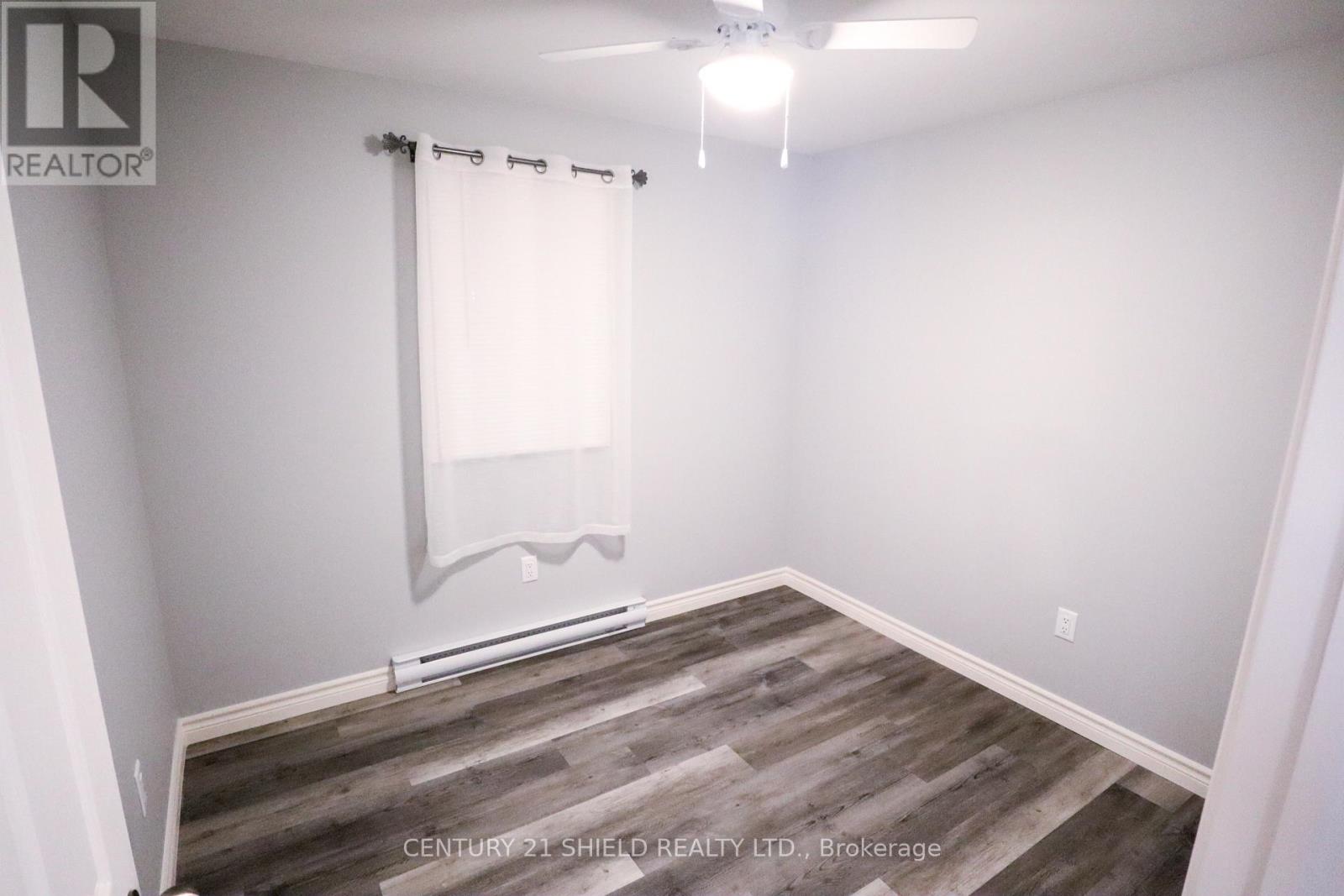 228-228a Carleton Street, Cornwall, Ontario K6H 4X4 - Photo 11 - X12723772