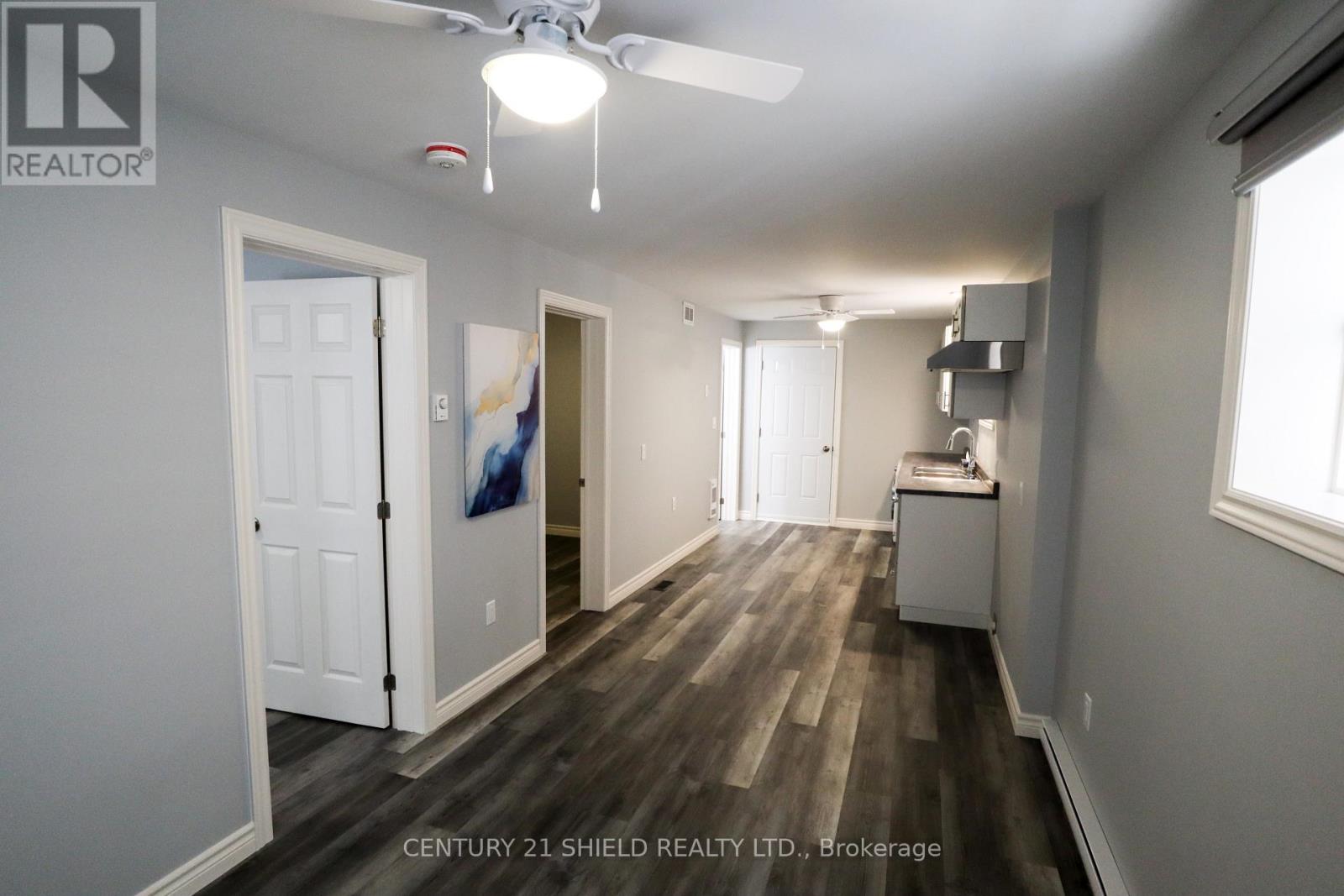 228-228a Carleton Street, Cornwall, Ontario K6H 4X4 - Photo 3 - X12723772