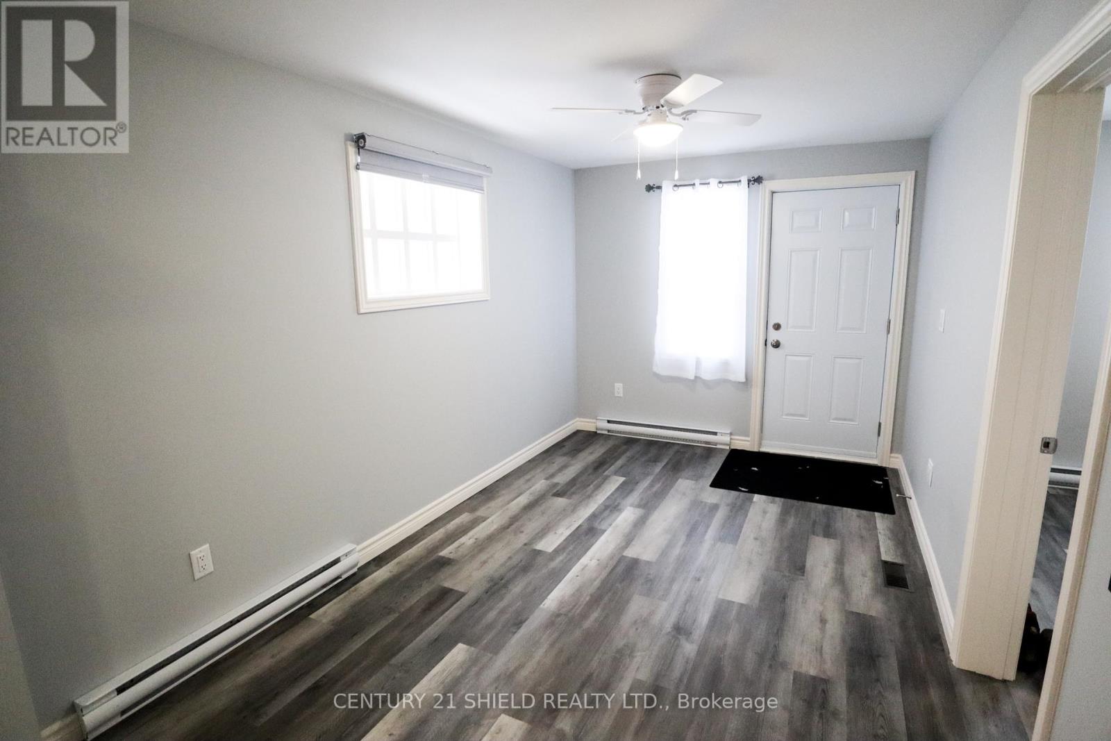 228-228a Carleton Street, Cornwall, Ontario K6H 4X4 - Photo 6 - X12723772