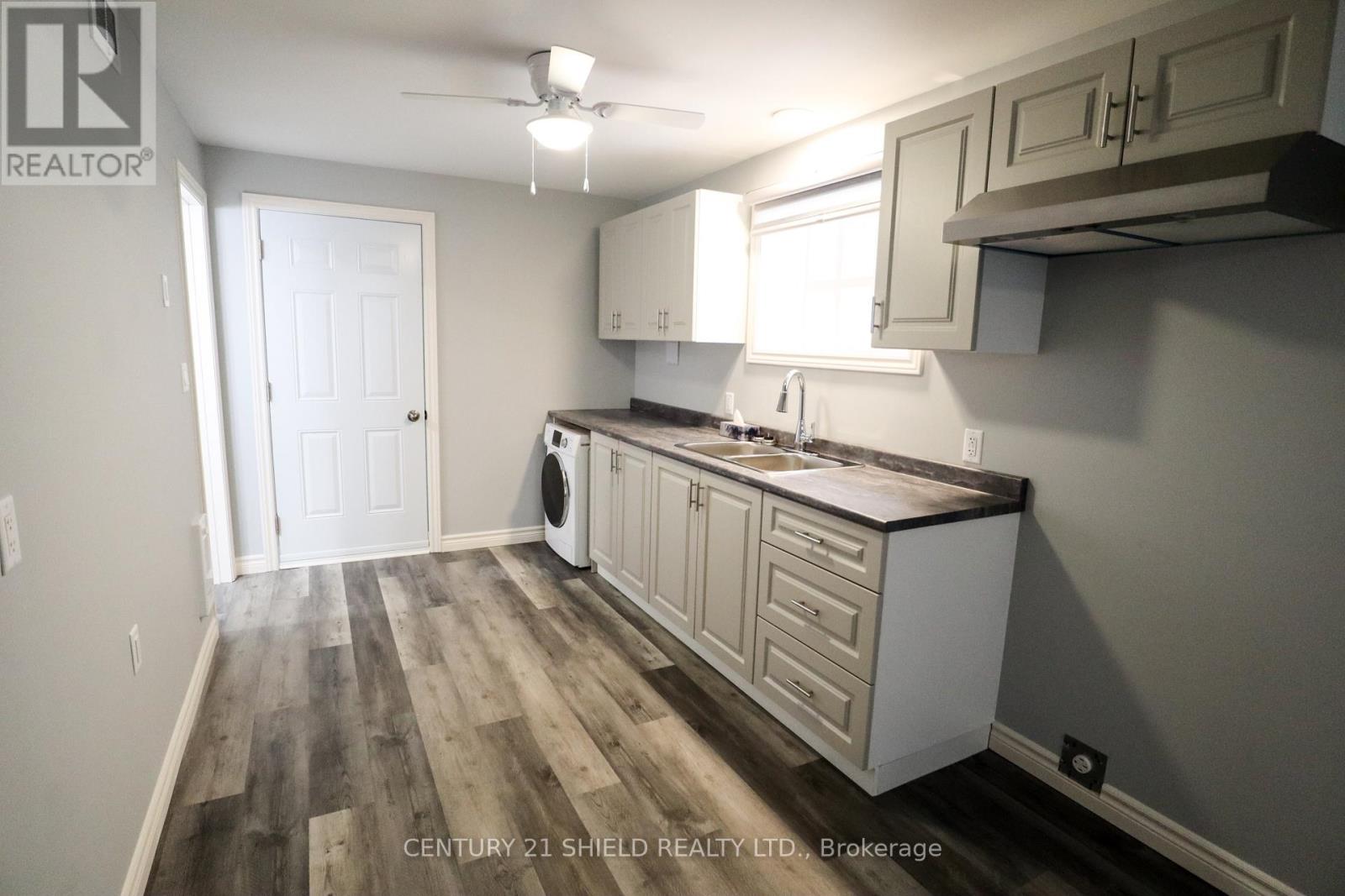 228-228a Carleton Street, Cornwall, Ontario K6H 4X4 - Photo 7 - X12723772