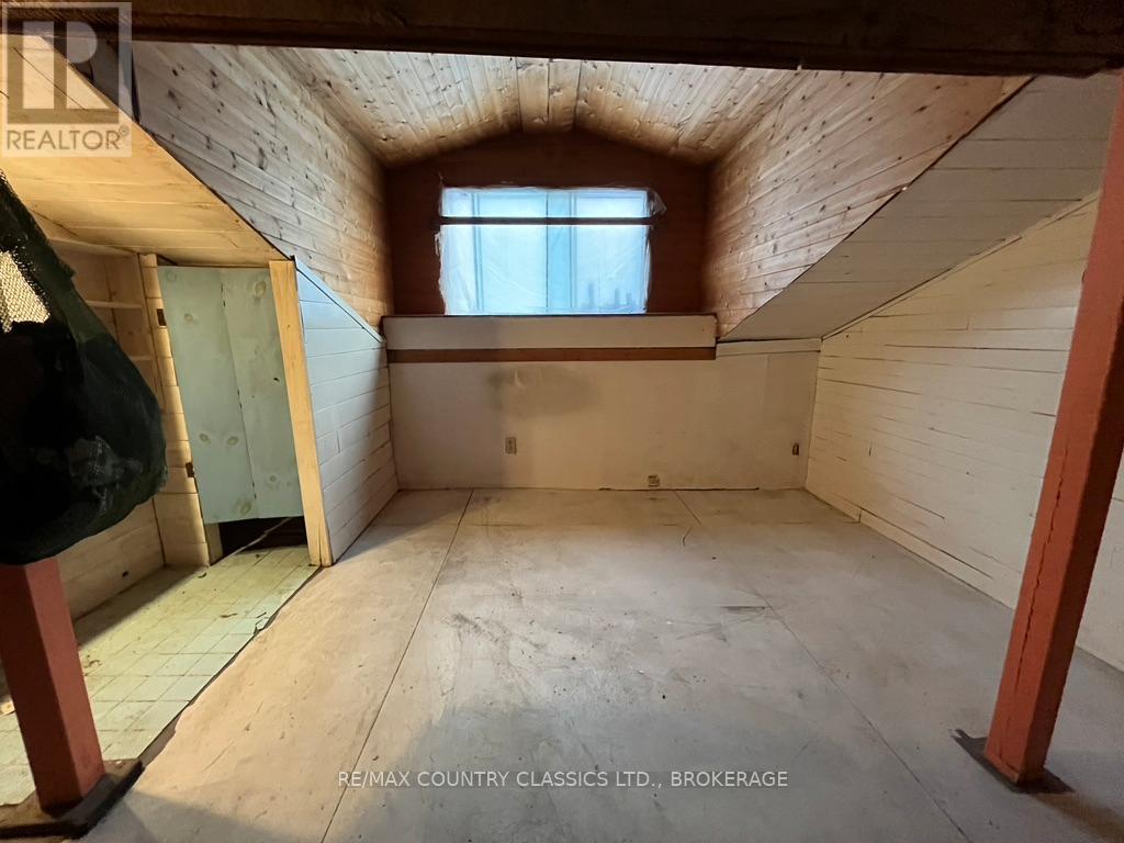 534 B Slate Falls Road, Addington Highlands, Ontario  K0H 1L0 - Photo 19 - X12554302