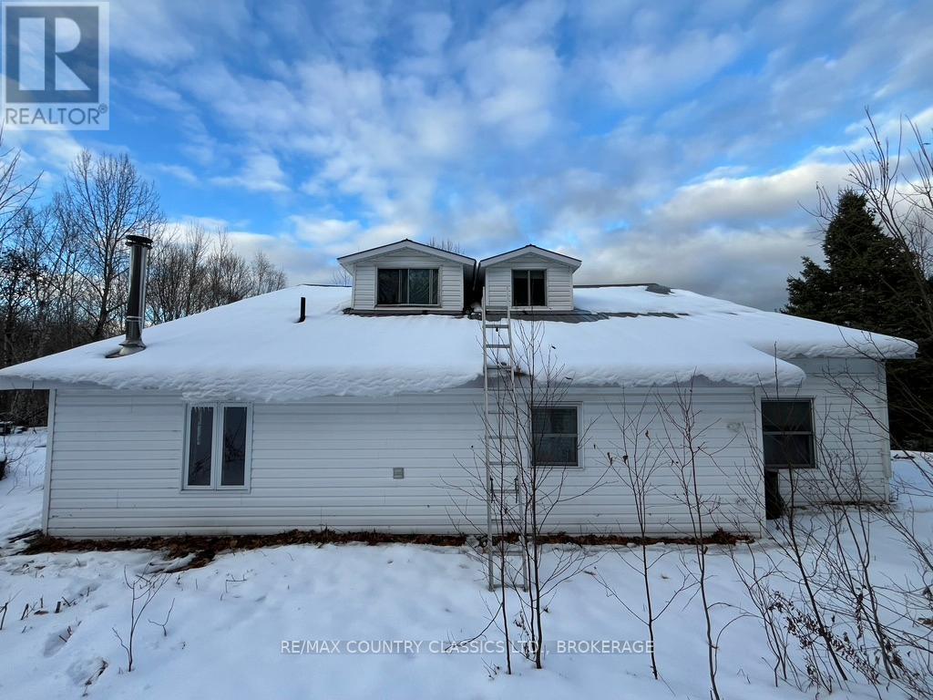 534 B Slate Falls Road, Addington Highlands, Ontario  K0H 1L0 - Photo 27 - X12554302