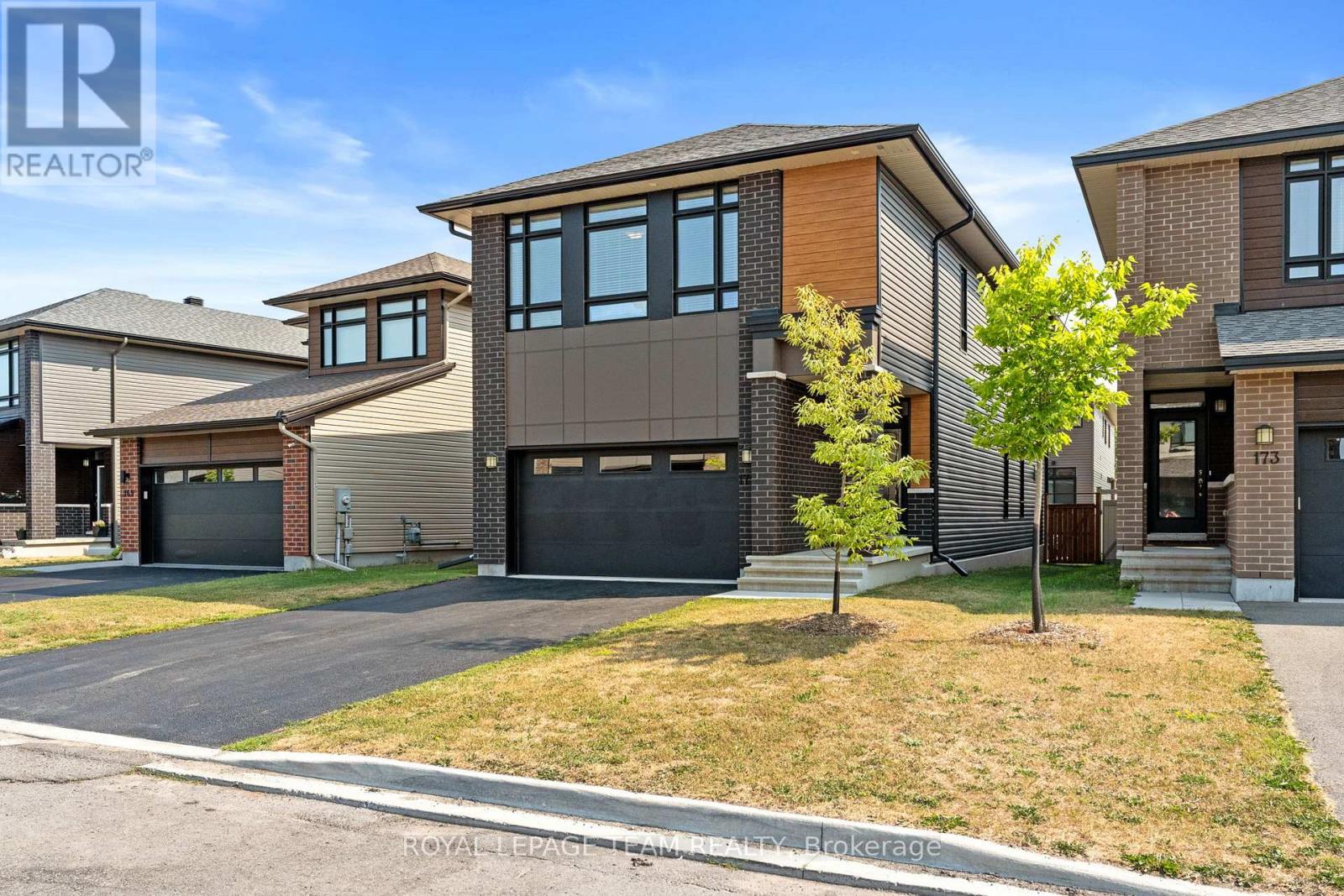 171 Bristol Crescent, North Grenville, Ontario  K0G 1J0 - Photo 2 - X12342575