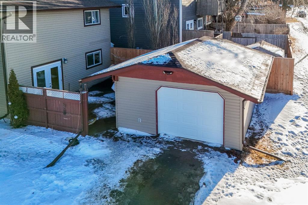 92 Goodall Avenue, Red Deer, Alberta  T4P 2R5 - Photo 4 - A2280676