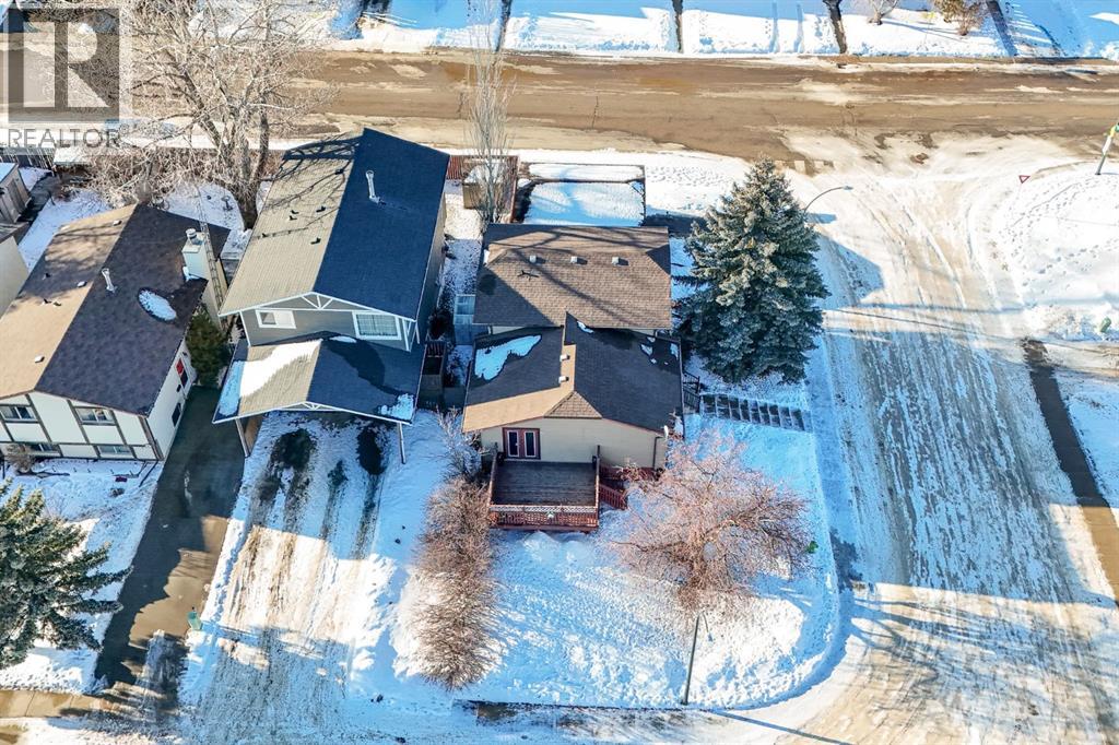 92 Goodall Avenue, Red Deer, Alberta  T4P 2R5 - Photo 3 - A2280676