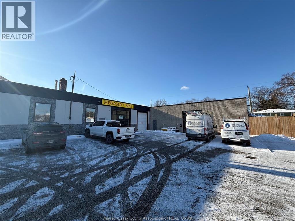 1005 Walker Road Unit# D, Windsor, Ontario N8Y 2N6 - Photo 2 - 26001788