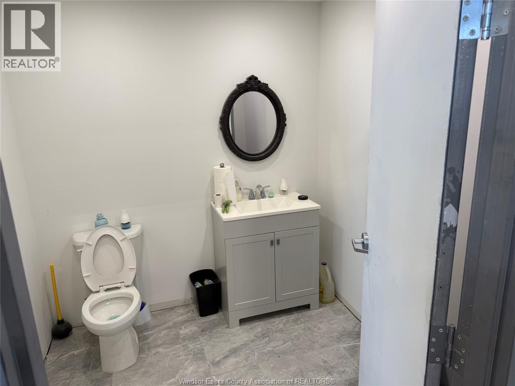 1005 Walker Road Unit# D, Windsor, Ontario N8Y 2N6 - Photo 3 - 26001788