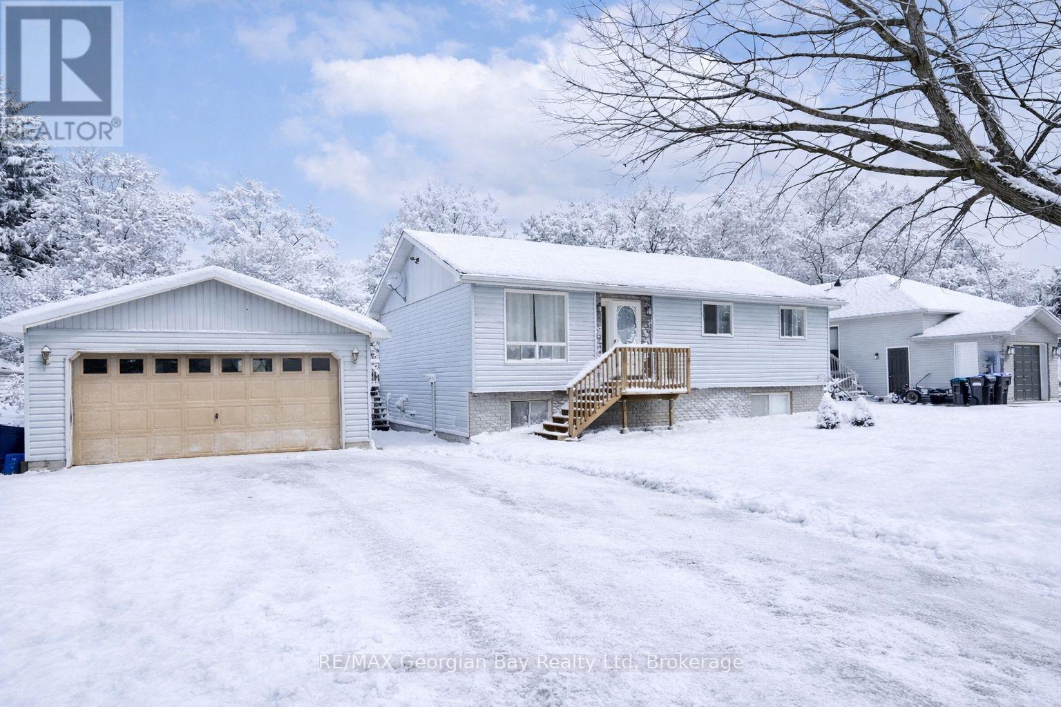 144 GEORGE STREET, Tay, Ontario