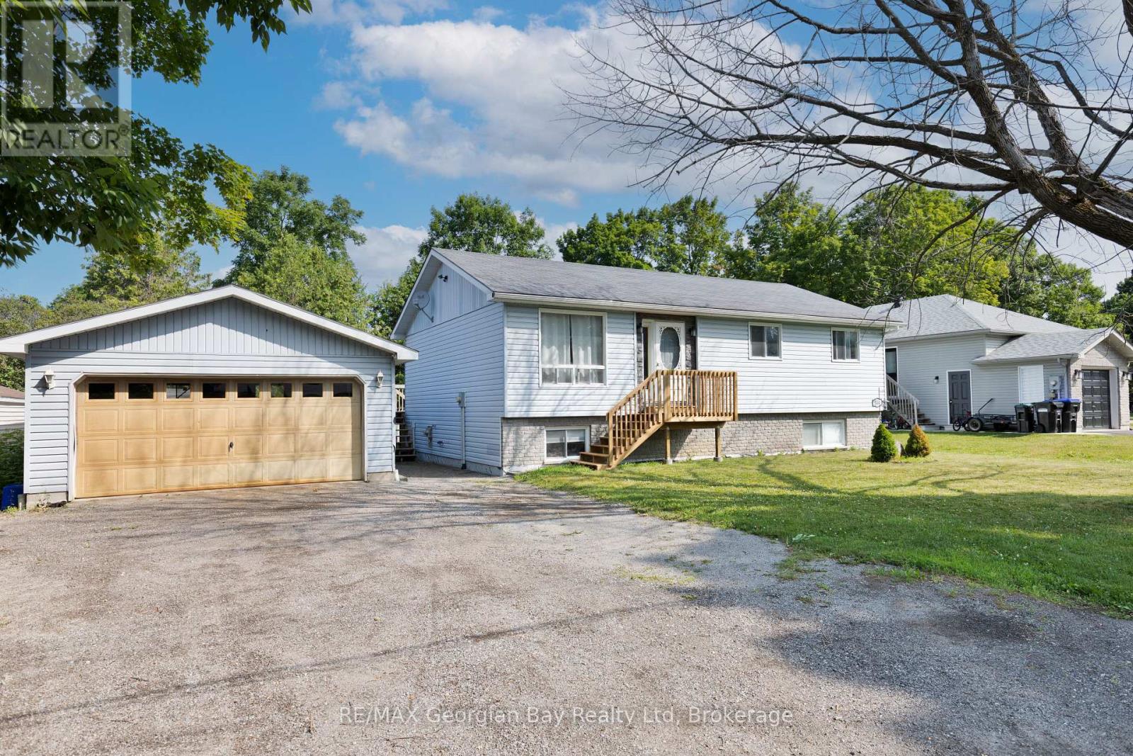 144 George Street, Tay, Ontario  L0K 2A0 - Photo 2 - S12723630