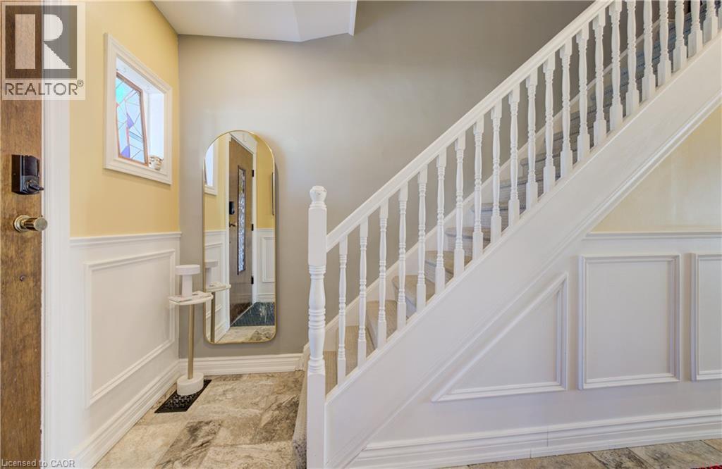 60 Alpine Avenue, Hamilton, Ontario  L9A 1A6 - Photo 6 - 40800352