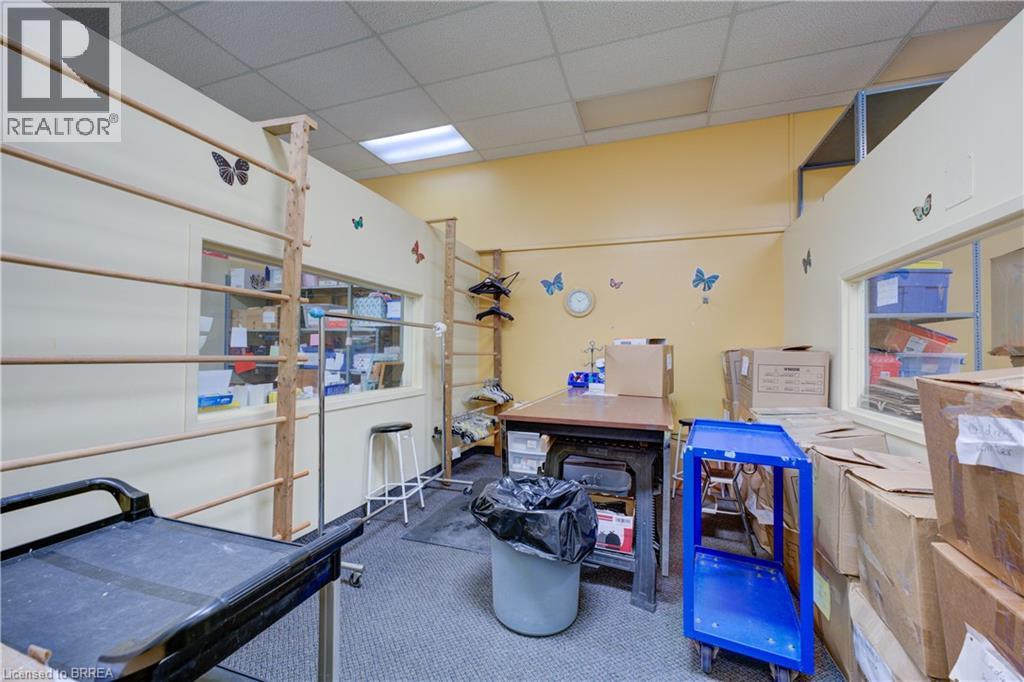 320 North Park Street Unit# B, Brantford, Ontario  N3R 4L3 - Photo 12 - 40790980