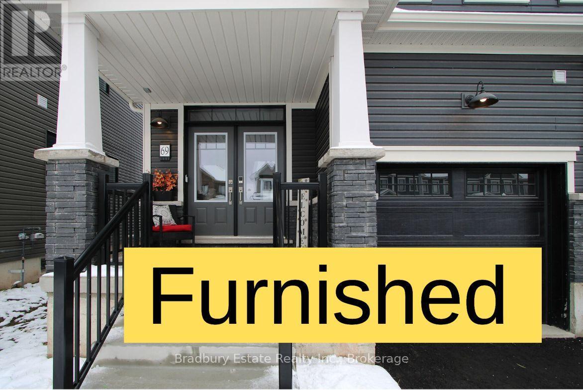 69 Masters Street, Welland, Ontario  N3B 0N4 - Photo 1 - X12661842