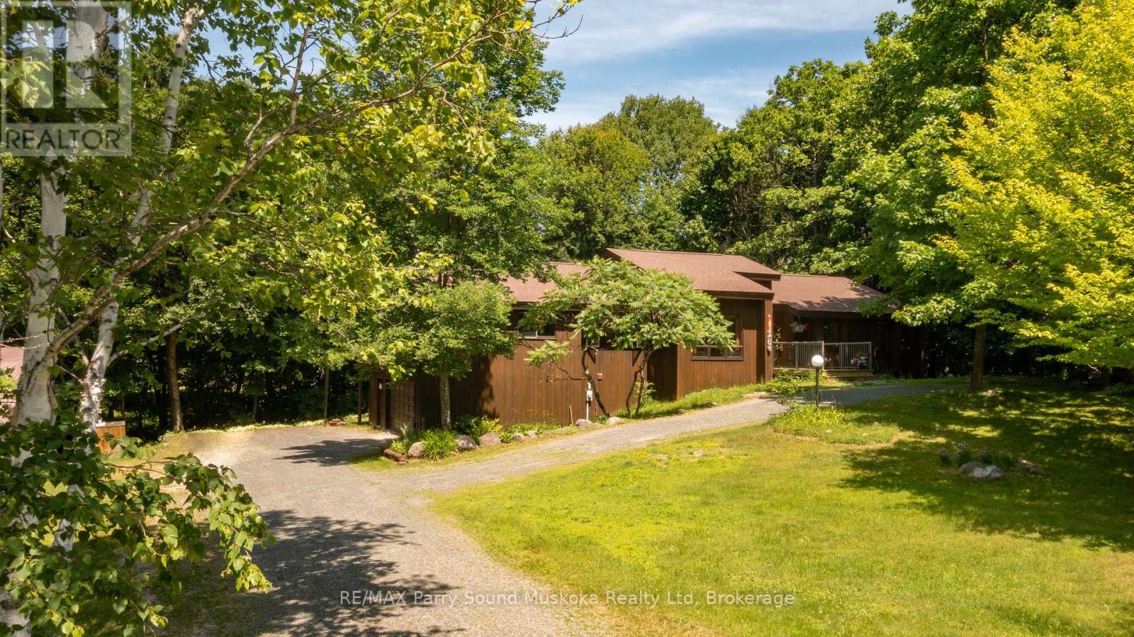 15 Skerryvore Circle, Mcdougall, Ontario  P2A 2W9 - Photo 29 - X12723696