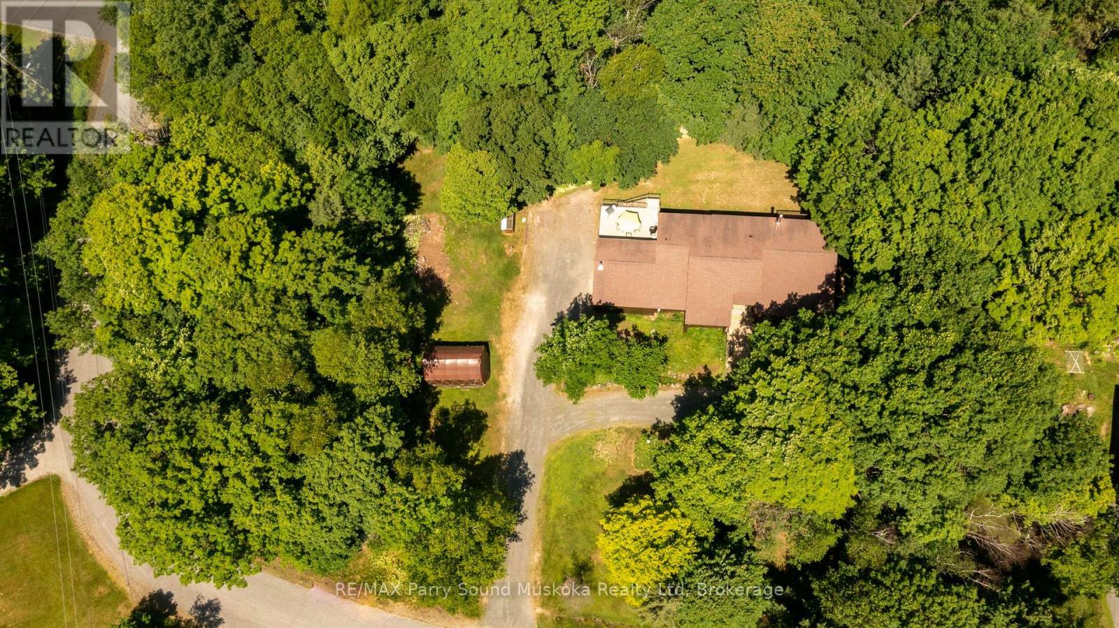 15 Skerryvore Circle, Mcdougall, Ontario  P2A 2W9 - Photo 35 - X12723696