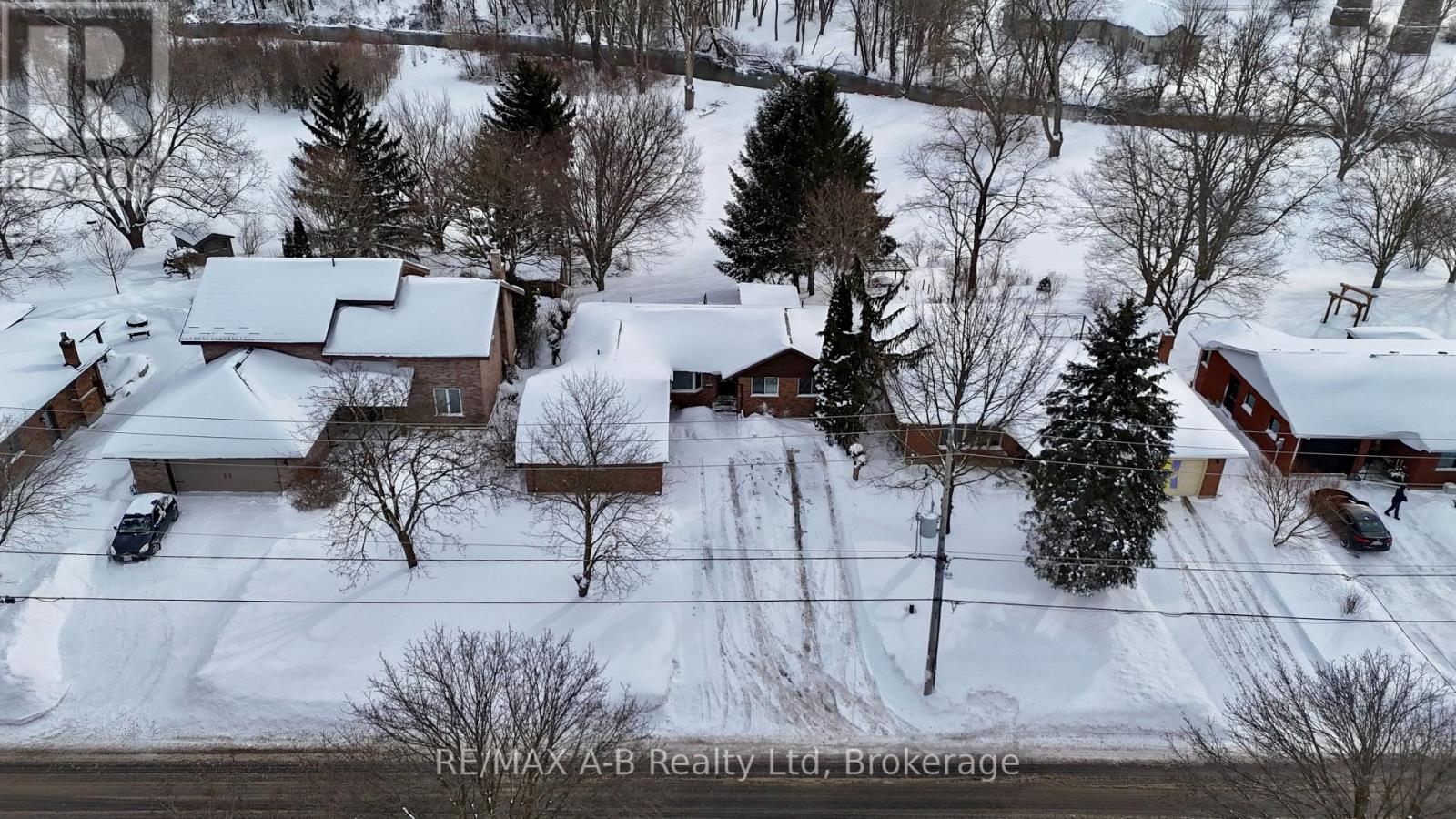 332 Widder Street E, St. Marys, Ontario  N4X 1A6 - Photo 4 - X12723716