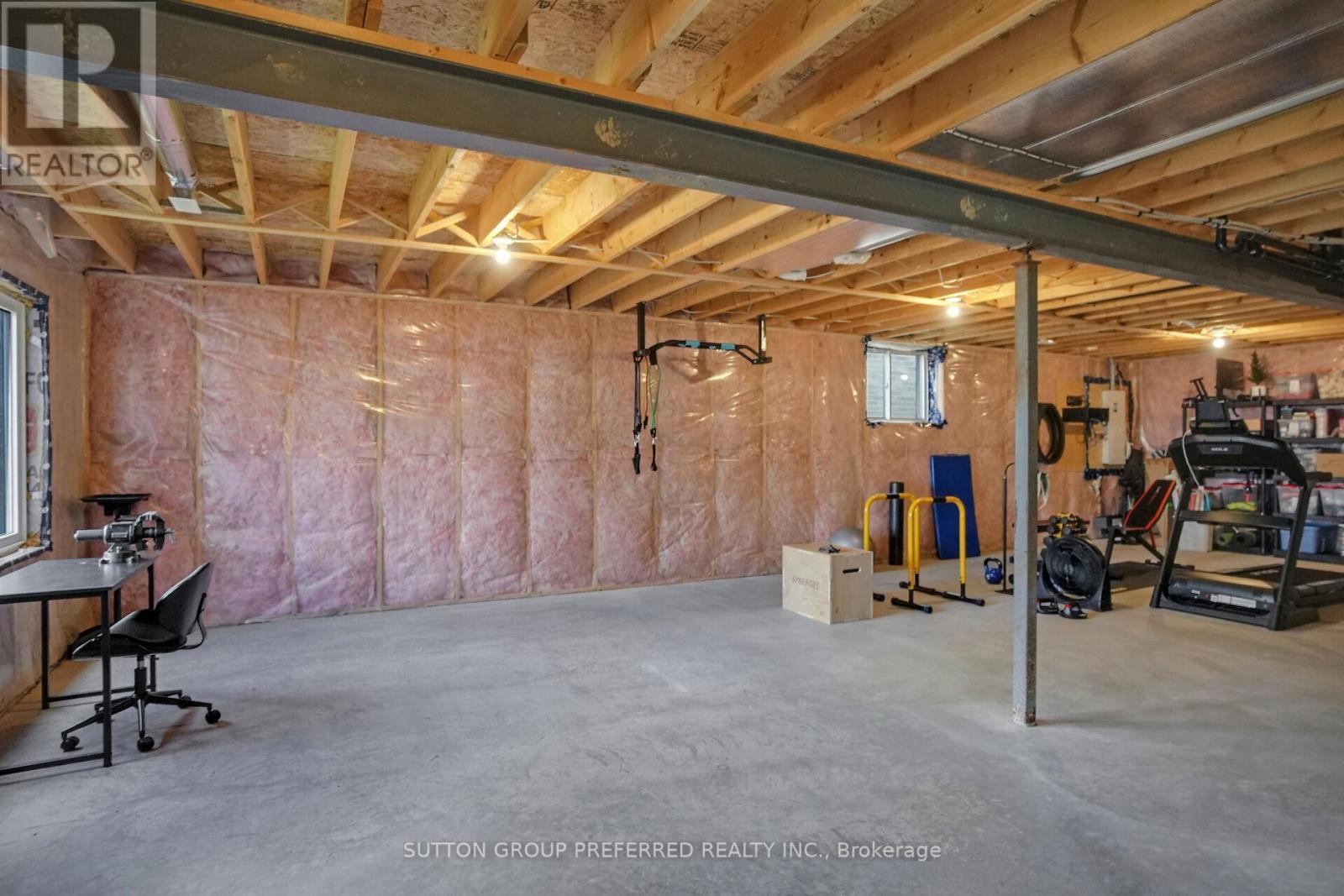 1928 Trailsway Drive, London South, Ontario  N6K 0K7 - Photo 30 - X12723614