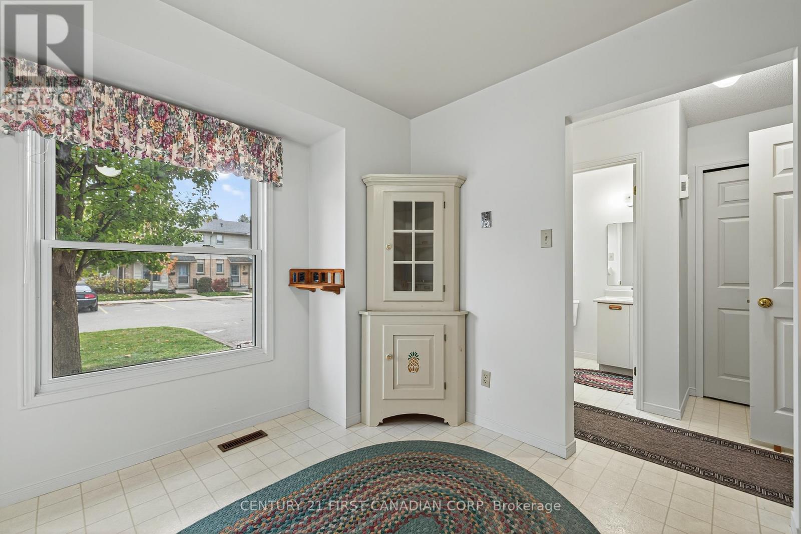 11 - 141 Condor Court, London East, Ontario  N5W 6A1 - Photo 10 - X12723622