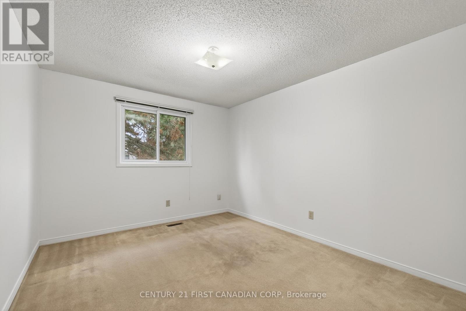 11 - 141 Condor Court, London East, Ontario  N5W 6A1 - Photo 27 - X12723622