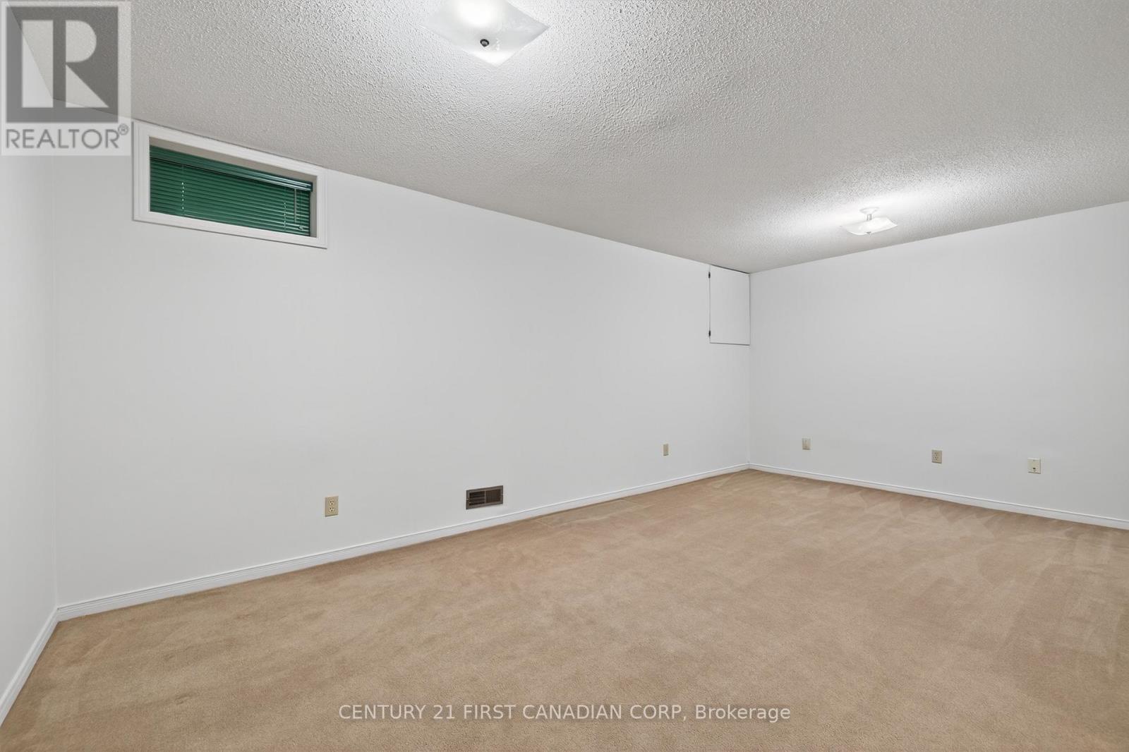 11 - 141 Condor Court, London East, Ontario  N5W 6A1 - Photo 31 - X12723622