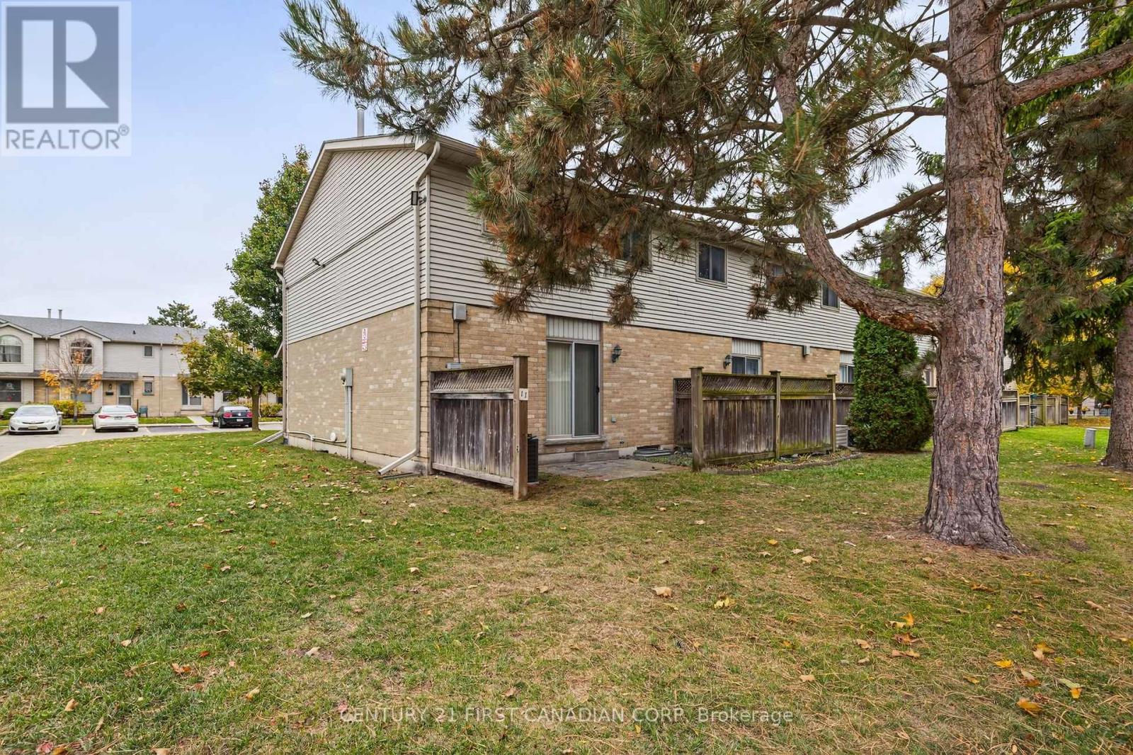 11 - 141 Condor Court, London East, Ontario  N5W 6A1 - Photo 38 - X12723622