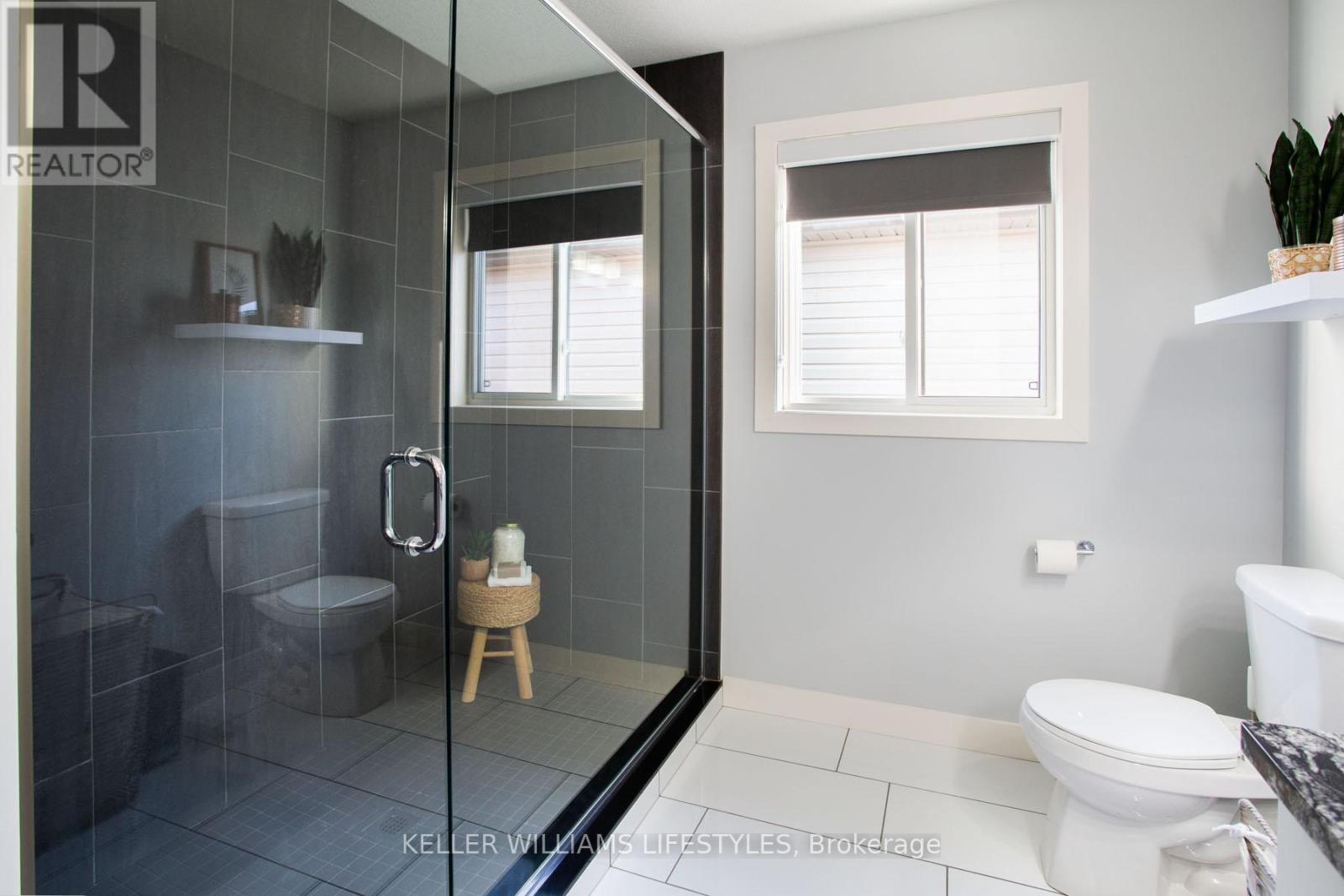 3450 Paulpeel Avenue, London South, Ontario  N6L 0E2 - Photo 22 - X12723698