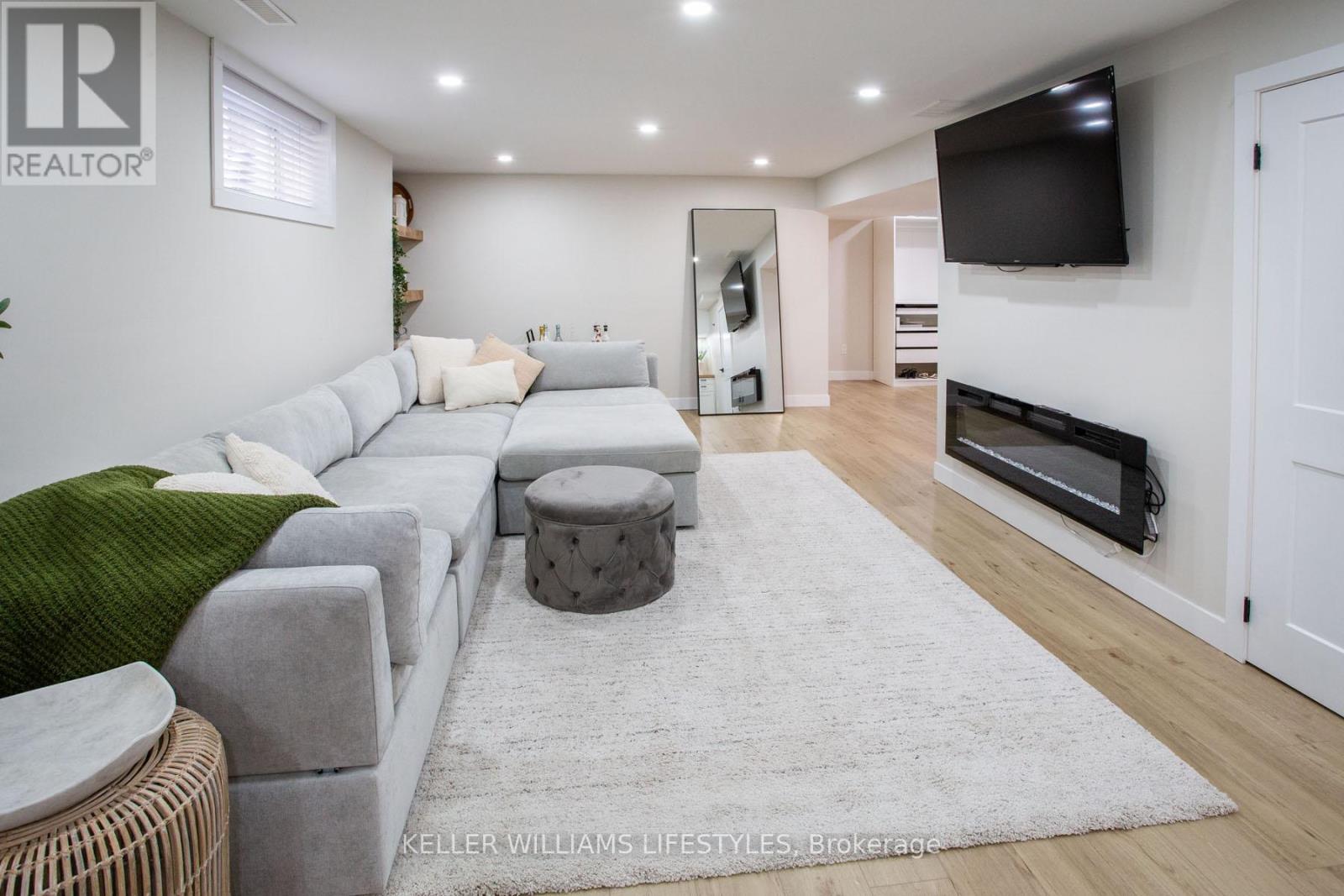 3450 Paulpeel Avenue, London South, Ontario  N6L 0E2 - Photo 32 - X12723698