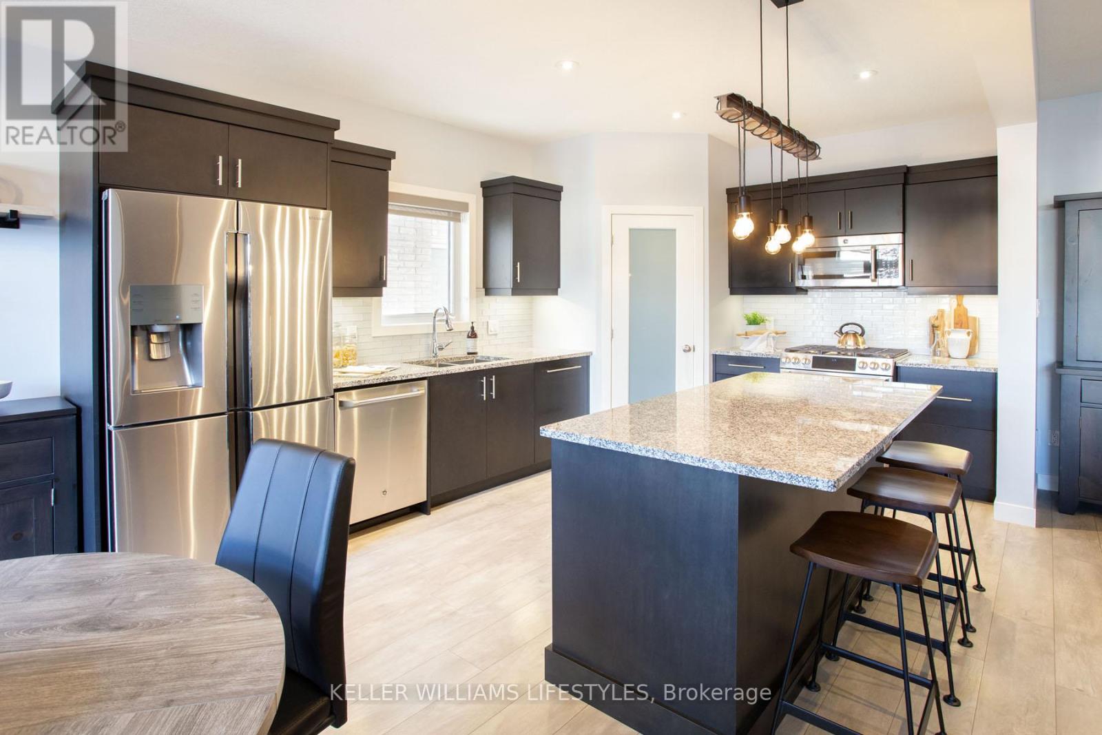 3450 Paulpeel Avenue, London South, Ontario  N6L 0E2 - Photo 6 - X12723698