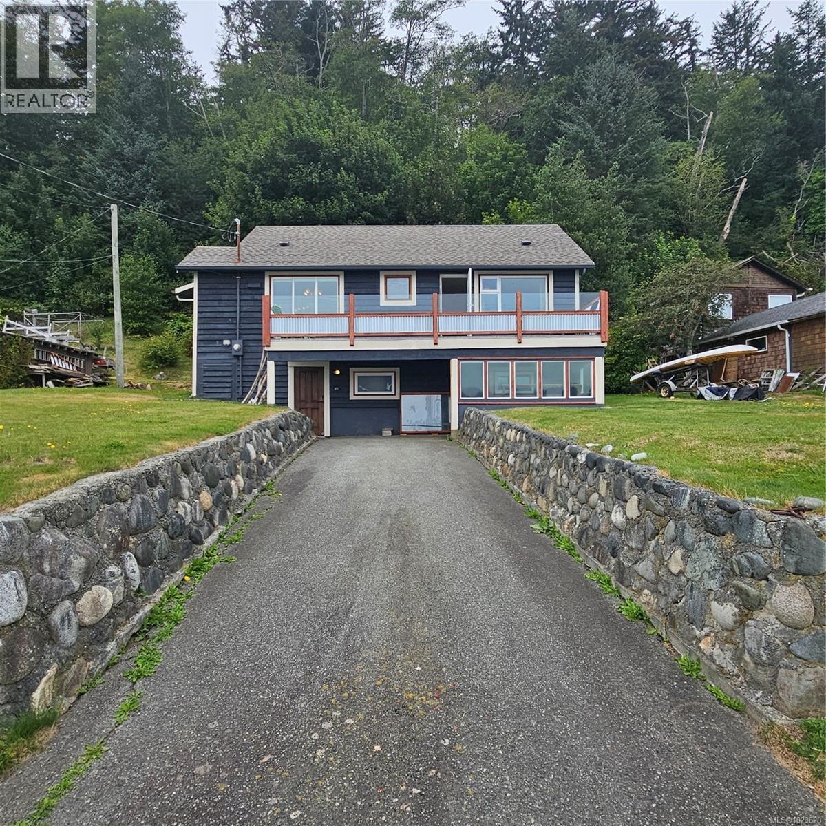497 Fir St, Alert Bay, British Columbia  V0N 1A0 - Photo 53 - 1023620