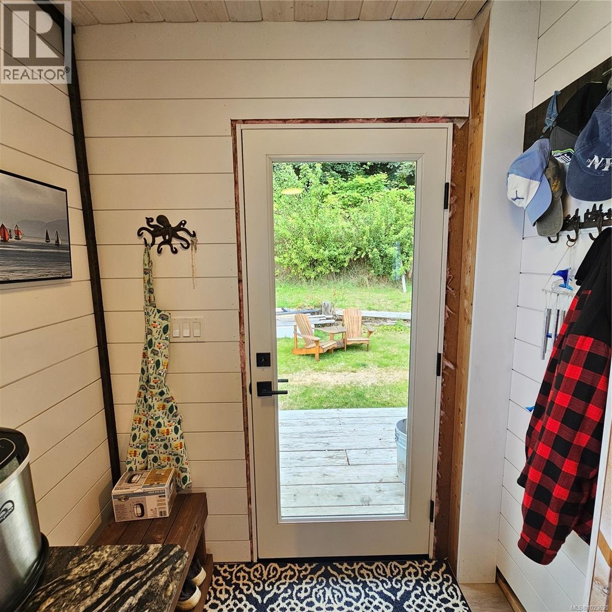 497 Fir St, Alert Bay, British Columbia  V0N 1A0 - Photo 6 - 1023620