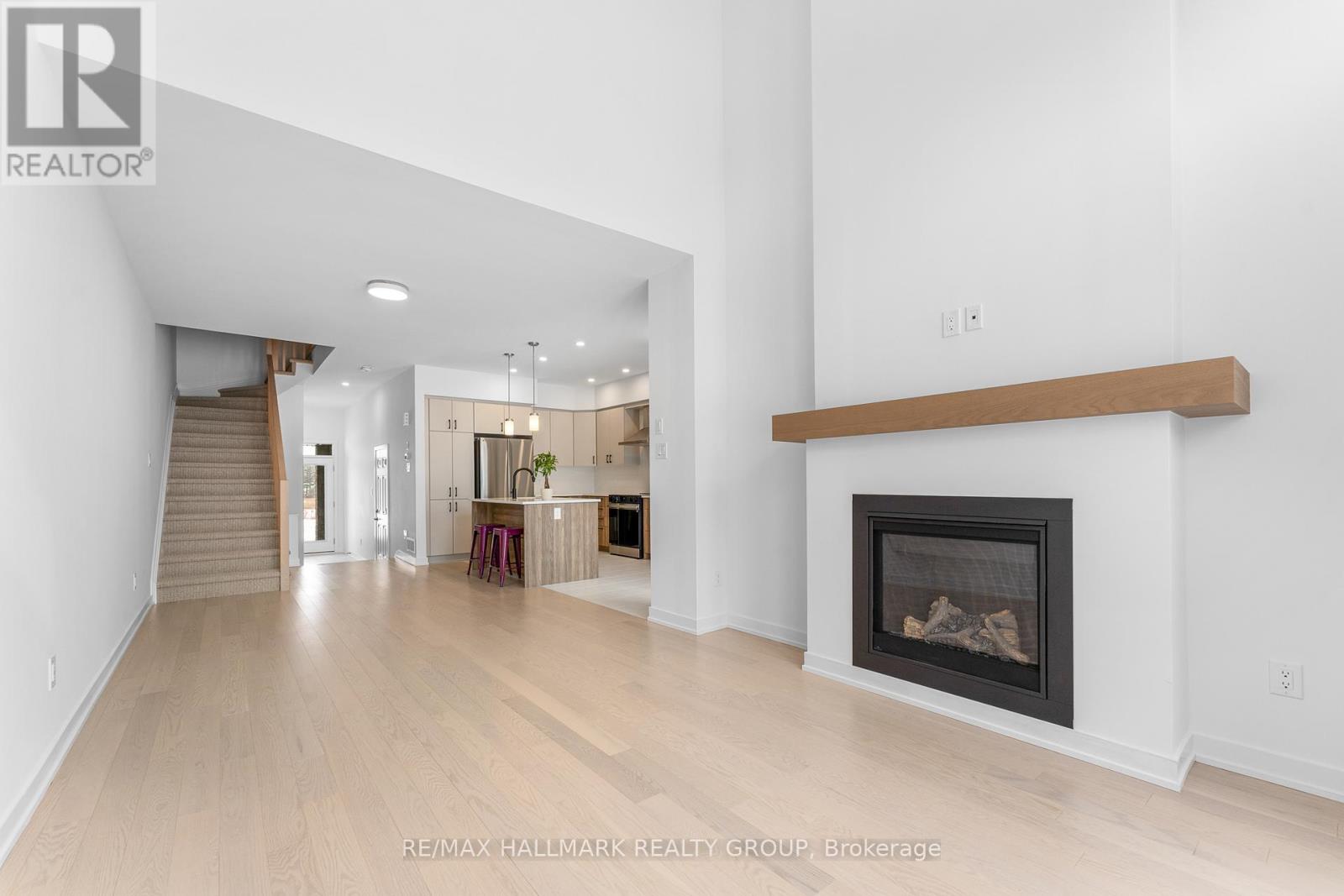 136 Ploughshare Road, Ottawa, Ontario  K2S 2T8 - Photo 10 - X12723600