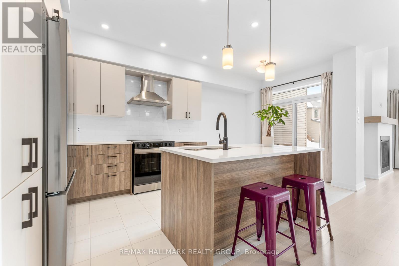 136 Ploughshare Road, Ottawa, Ontario  K2S 2T8 - Photo 15 - X12723600