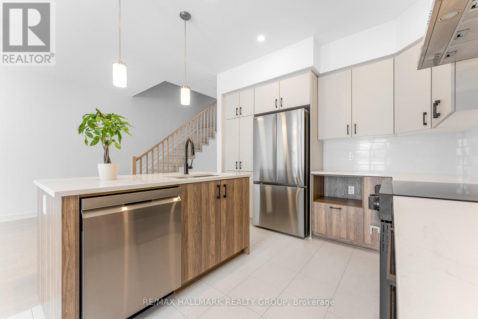 136 Ploughshare Road, Ottawa, Ontario  K2S 2T8 - Photo 18 - X12723600