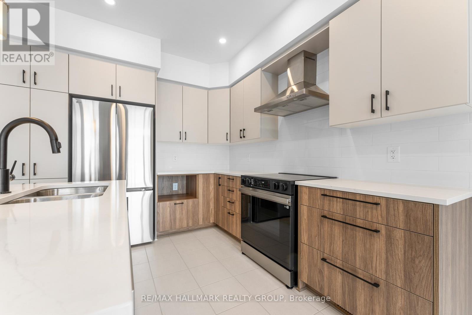 136 Ploughshare Road, Ottawa, Ontario  K2S 2T8 - Photo 20 - X12723600